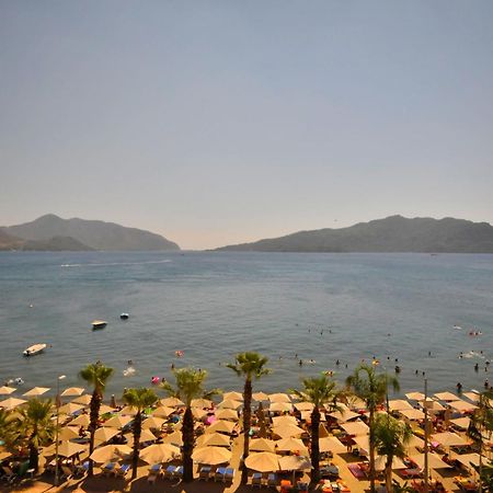 Maris Beach Hotel มาร์มาริส ภายนอก รูปภาพ