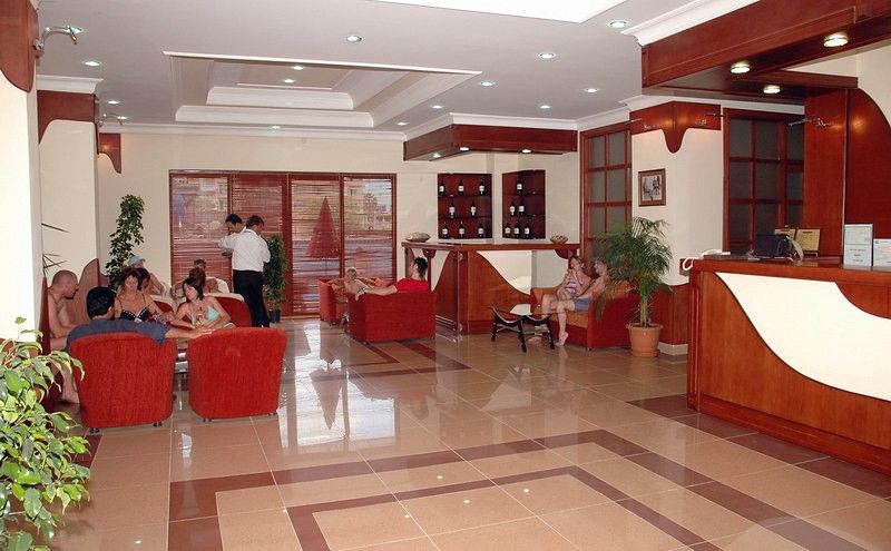 Maris Beach Hotel มาร์มาริส ภายนอก รูปภาพ